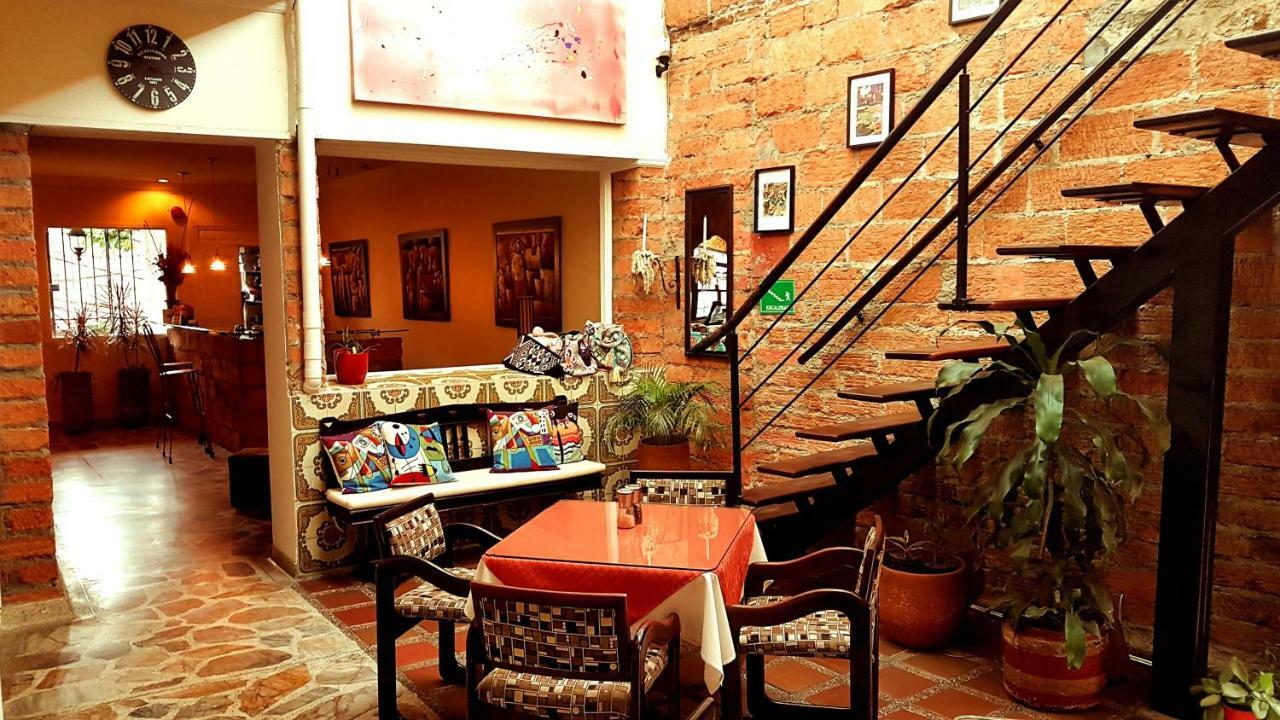 61Prado Hotel メデジン エクステリア 写真